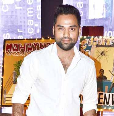 'Hatke' Sitare, Abhay Deol